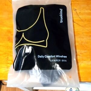 Shapermint dailycomfort wire free shaper bra new